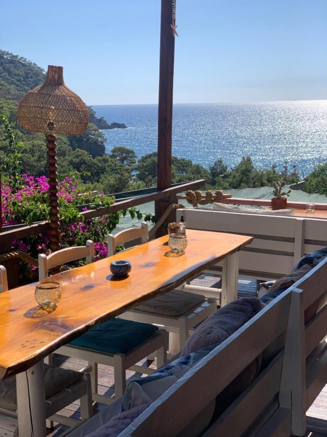 Large Bungalow With Sea View In Kabak Bay, Oeluedeniz Фетие Екстериор снимка