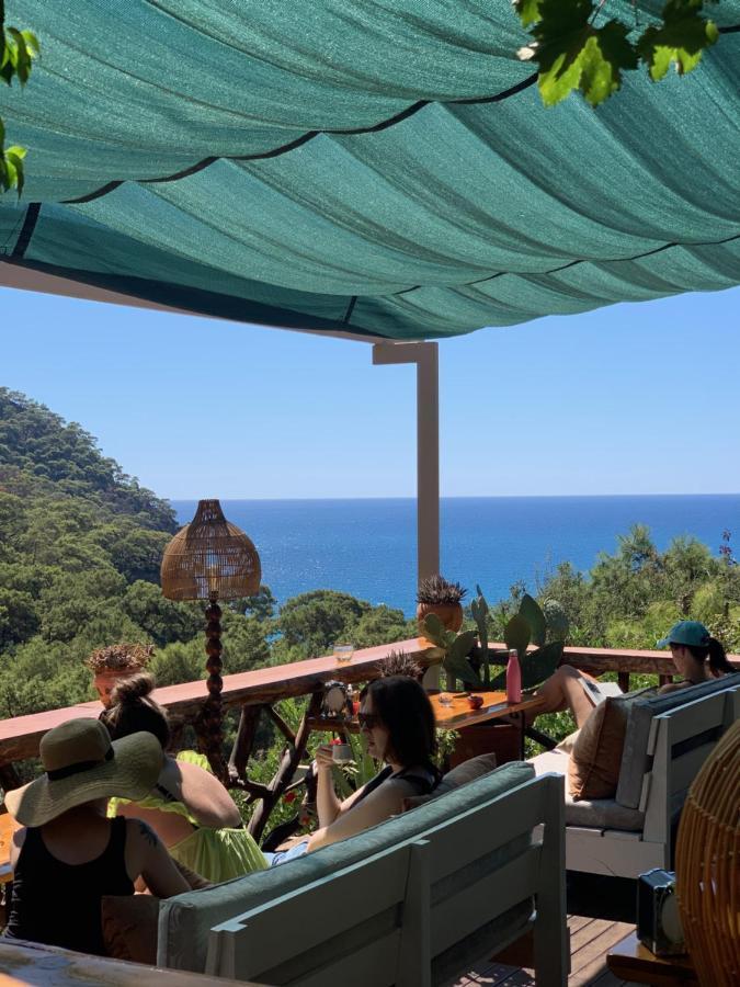 Large Bungalow With Sea View In Kabak Bay, Oeluedeniz Фетие Екстериор снимка