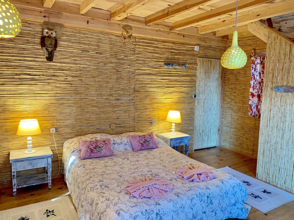 Large Bungalow With Sea View In Kabak Bay, Oeluedeniz Фетие Екстериор снимка