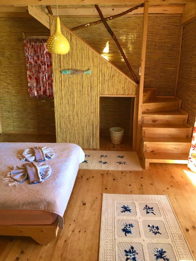 Large Bungalow With Sea View In Kabak Bay, Oeluedeniz Фетие Екстериор снимка